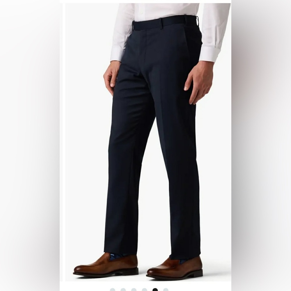 Men's Tailored Dress Pants in Navy - Sleek  Tailored Fit 38 waist 32 length NWT
